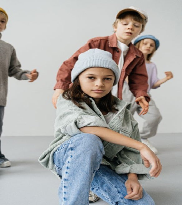 KIDS APPAREL