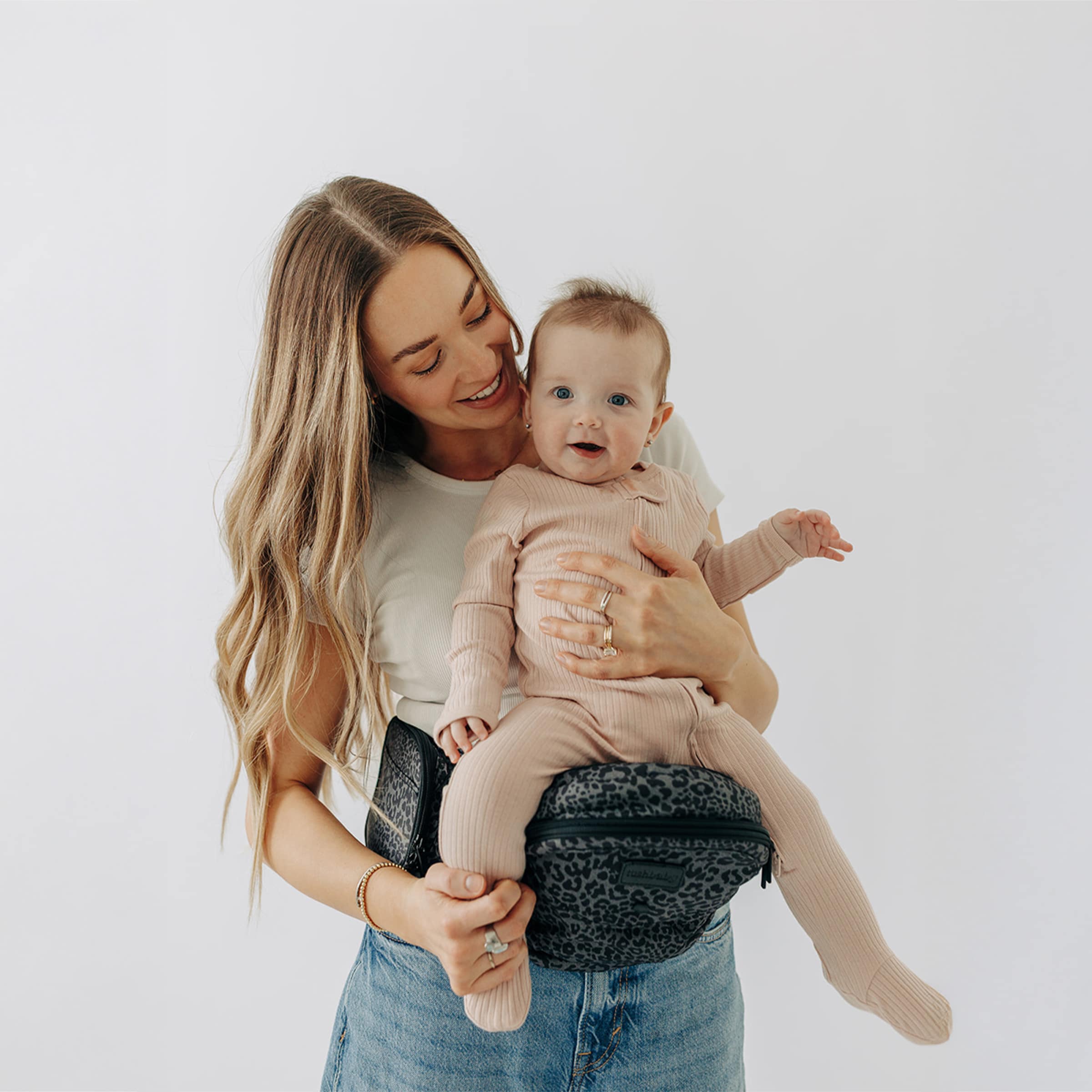The Baby Hip Carrier