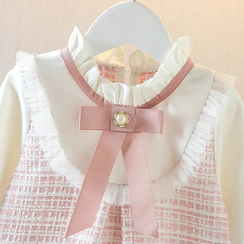 Long Sleeved Baby Girl Dress With Spring And Autumn Bow Lace Splicing Small Plaid Sweet Long Sleeved Dress