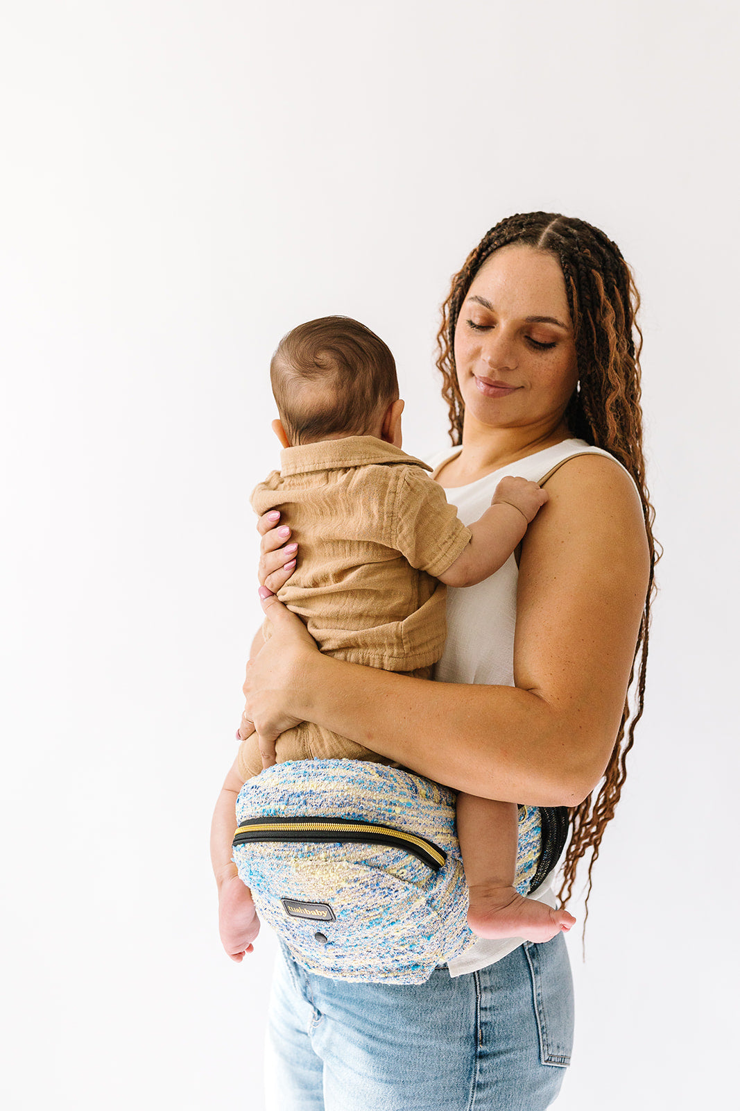 The Baby Hip Carrier